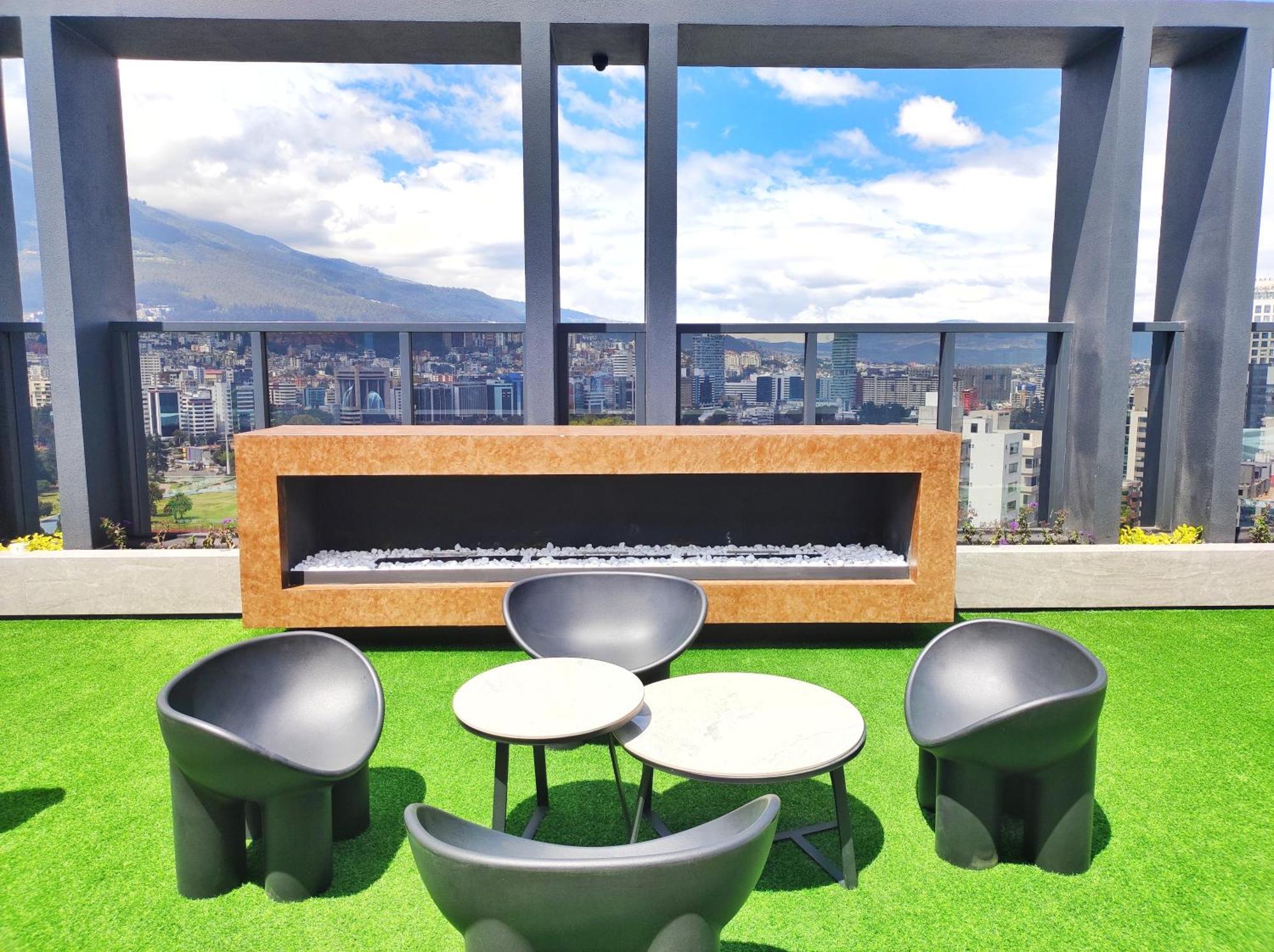 Republica Del Salvador Coliving Ecuador Xoe Apartment กีโต ภายนอก รูปภาพ