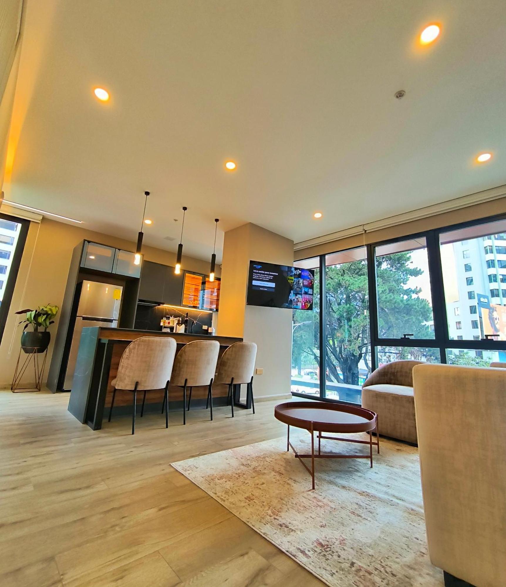 Republica Del Salvador Coliving Ecuador Xoe Apartment กีโต ภายนอก รูปภาพ