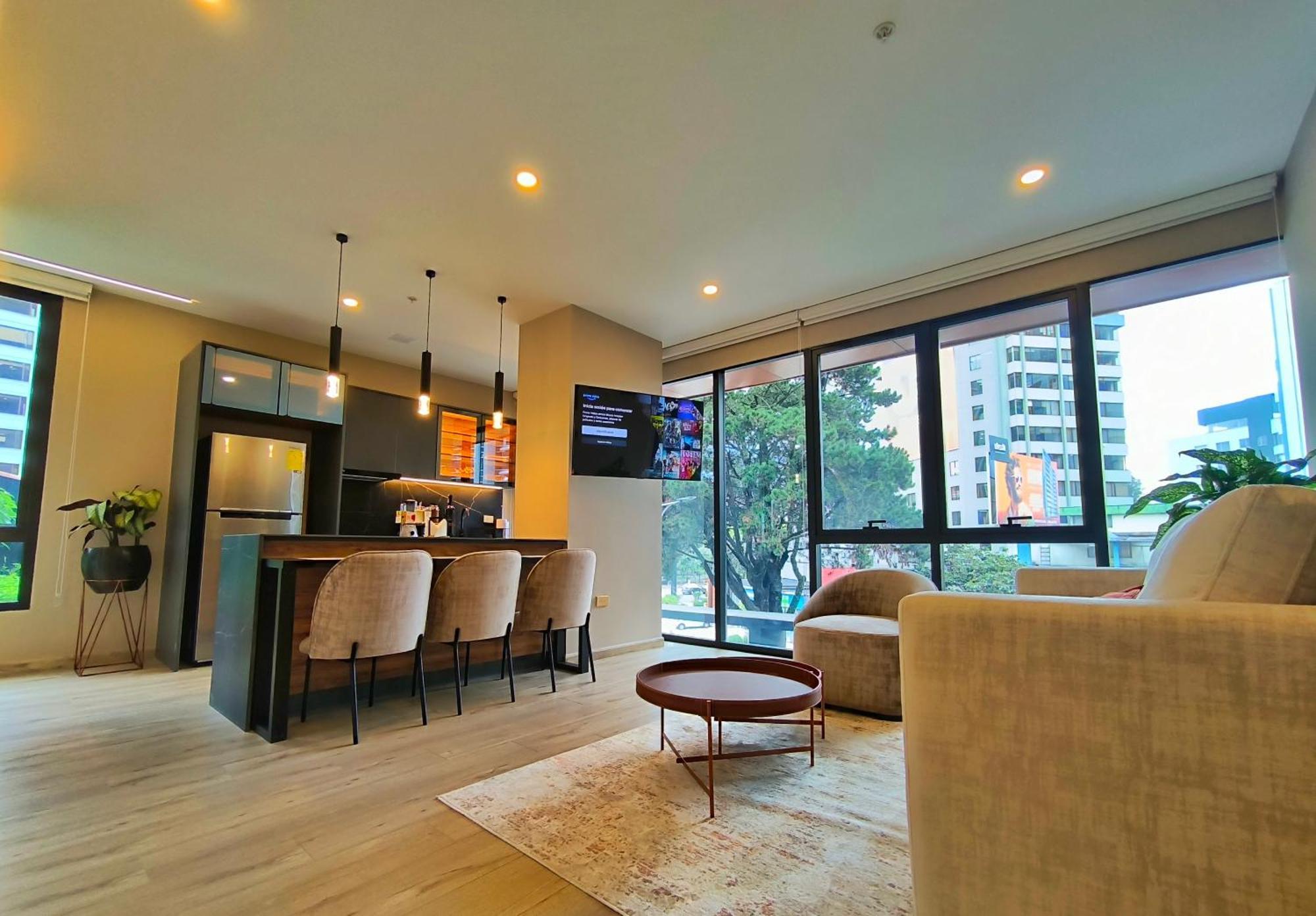 Republica Del Salvador Coliving Ecuador Xoe Apartment กีโต ภายนอก รูปภาพ
