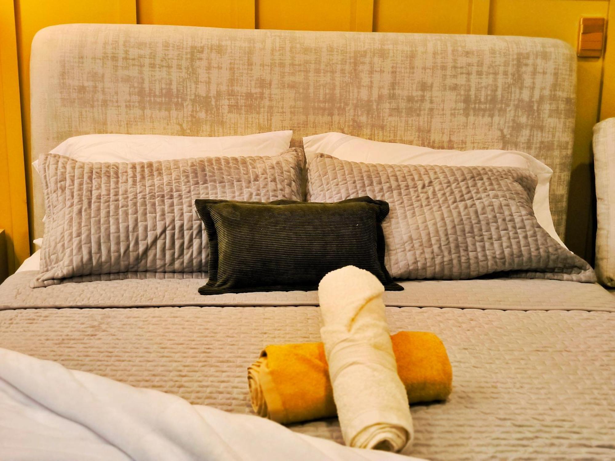 Republica Del Salvador Coliving Ecuador Xoe Apartment กีโต ภายนอก รูปภาพ