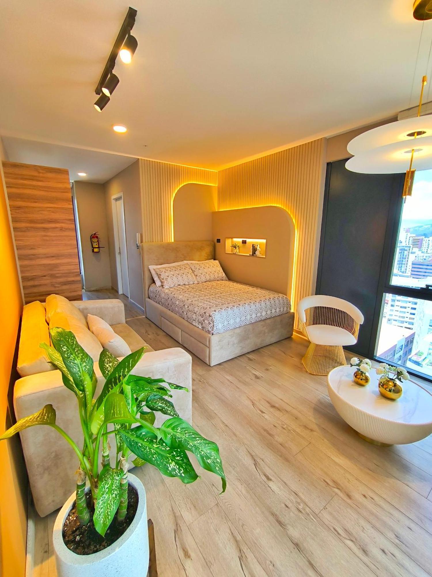 Republica Del Salvador Coliving Ecuador Xoe Apartment กีโต ภายนอก รูปภาพ